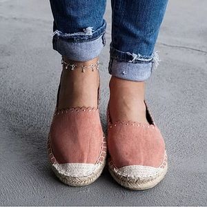Qupid Dusty Rose Monaco Espadrille Flats NWOT
